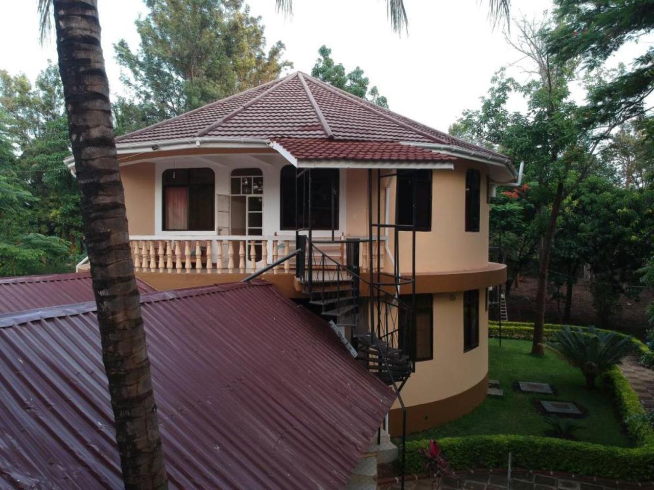 Mama Thea Homes Moshi Luaran gambar